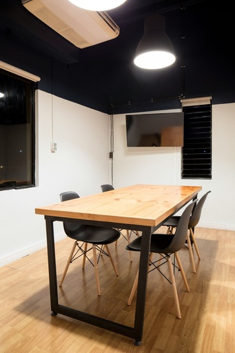 Caledonian Welded Table